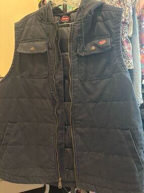 Wrangler Black Quilted Hooded Vest